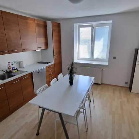 Ve Sona Plaz U Vrbicek Апартаменты